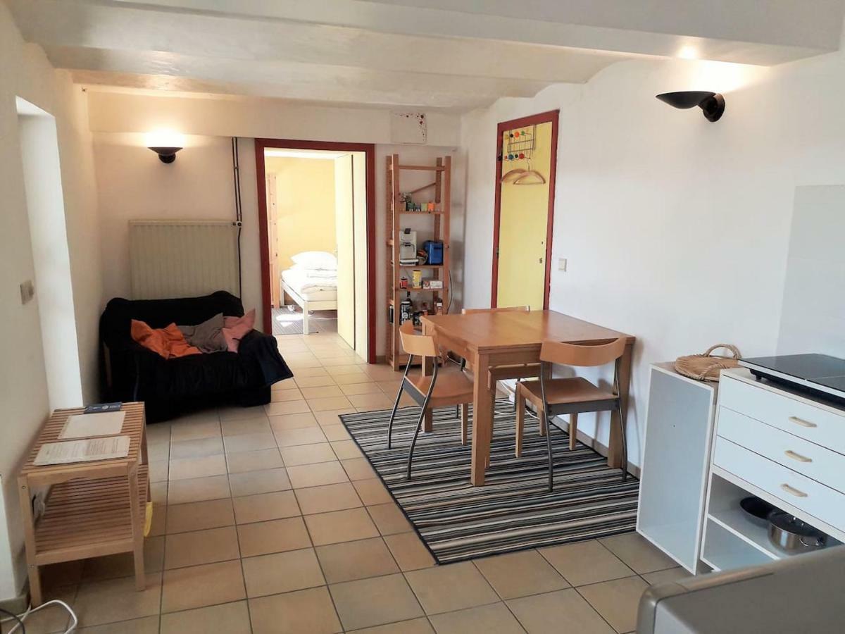 Appartement 2 Chambres Au Calme Et Au Vert, A Лувен Ла Нев Экстерьер фото